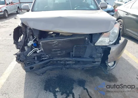 2010 Hyundai Veracruz Limited z USA, uszkodzony, nr VIN KM8NU4CC2AU138183